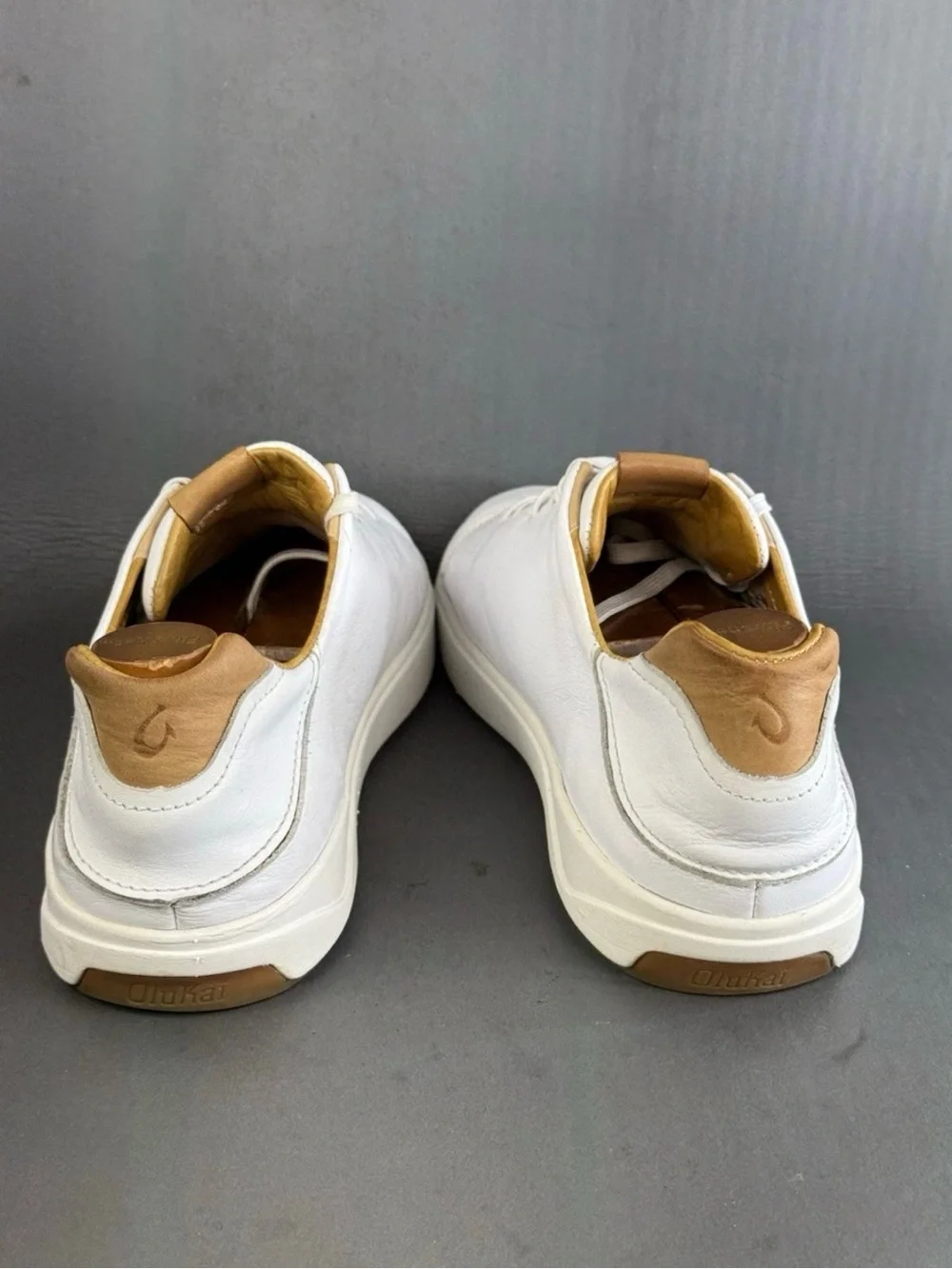 OluKai Lae'ahi Li 'Ili full grain leather sneaker shoes men’s size 12